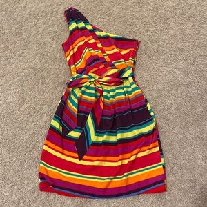 One shoulder stripped dress